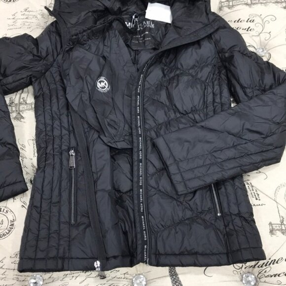 MICHAEL Michael Kors Packable Hooded Jacket - Picture 7 of 9